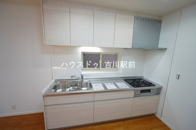 detached 埼玉県吉川市木売１丁目9-4 クレオメデス101