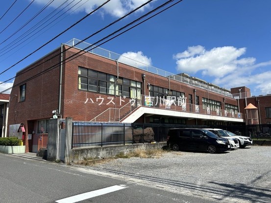 apartment 埼玉県吉川市木売１丁目9-4 クレオメデス101