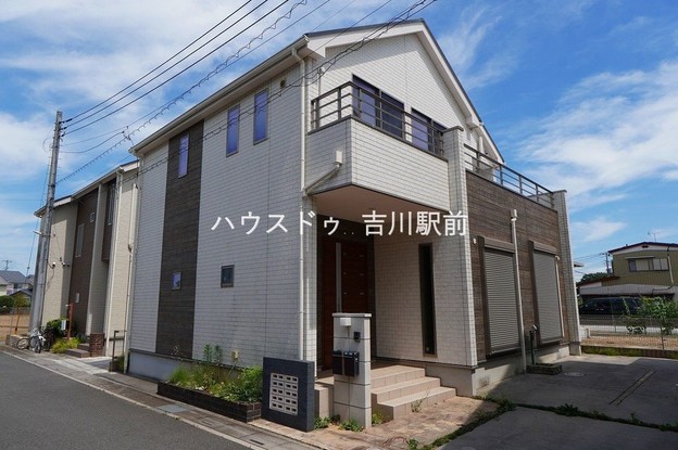 detached 埼玉県吉川市木売１丁目9-4 クレオメデス101