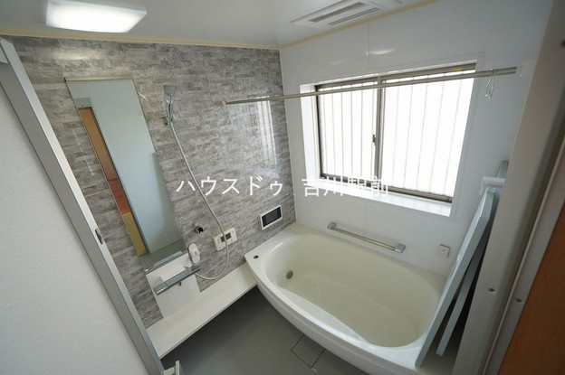 detached 埼玉県吉川市木売１丁目9-4 クレオメデス101