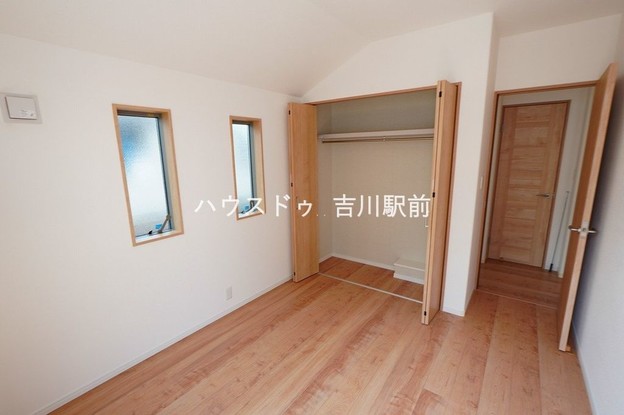 detached 埼玉県吉川市木売１丁目9-4 クレオメデス101