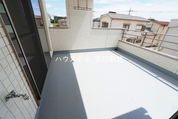 detached 埼玉県吉川市木売１丁目9-4 クレオメデス101