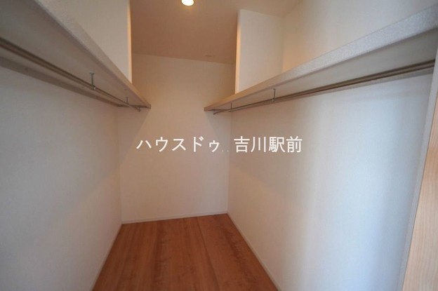 detached 埼玉県吉川市木売１丁目9-4 クレオメデス101