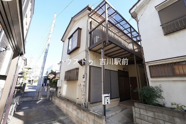 detached 埼玉県吉川市木売１丁目9-4 クレオメデス101