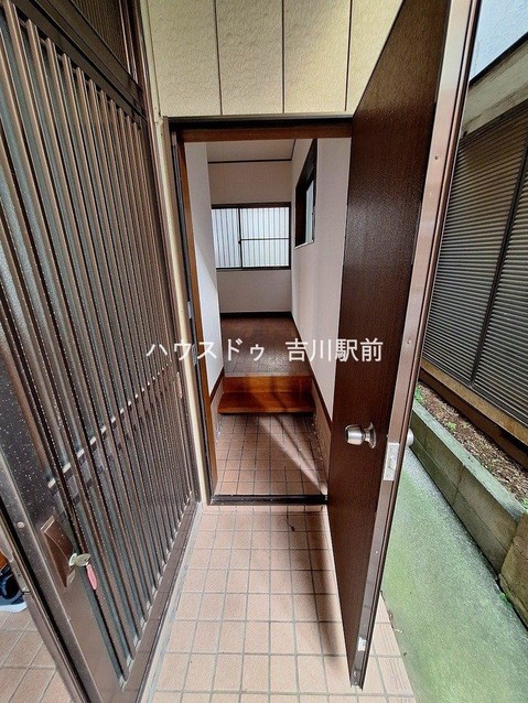 detached 埼玉県吉川市木売１丁目9-4 クレオメデス101