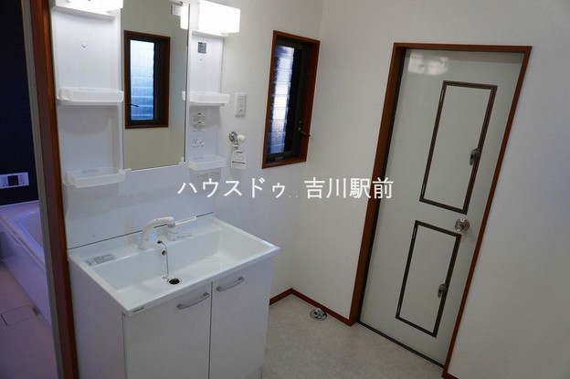 detached 埼玉県吉川市木売１丁目9-4 クレオメデス101