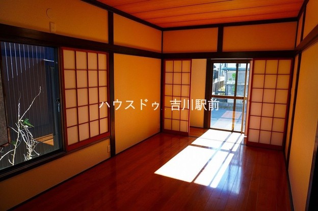 detached 埼玉県吉川市木売１丁目9-4 クレオメデス101