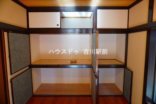 detached 埼玉県吉川市木売１丁目9-4 クレオメデス101