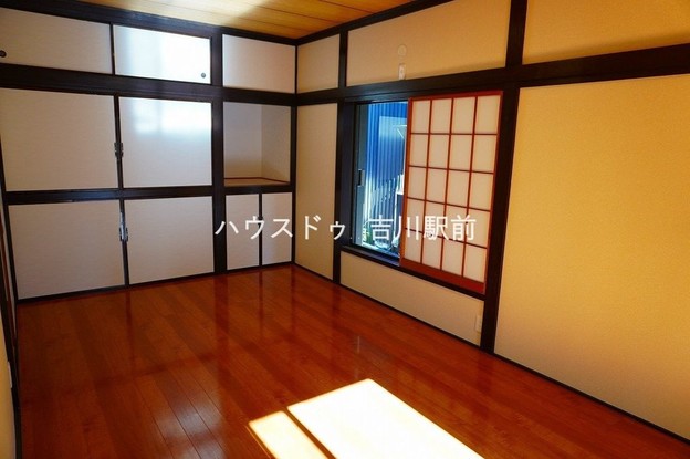 detached 埼玉県吉川市木売１丁目9-4 クレオメデス101