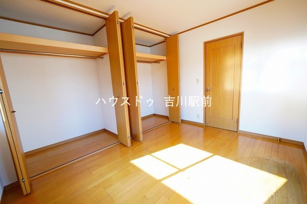 detached 埼玉県吉川市木売１丁目9-4 クレオメデス101