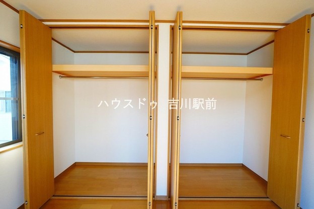 detached 埼玉県吉川市木売１丁目9-4 クレオメデス101