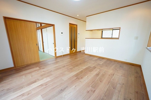 detached 埼玉県吉川市木売１丁目9-4 クレオメデス101