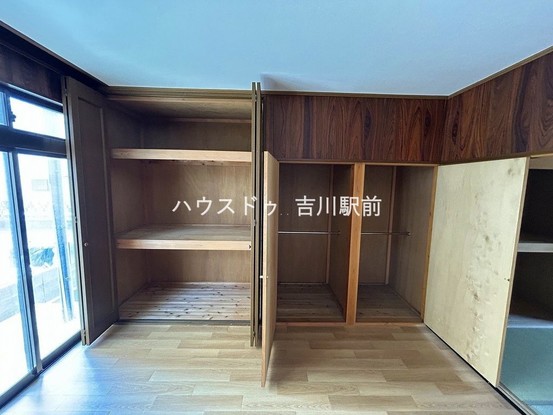 detached 埼玉県吉川市木売１丁目9-4 クレオメデス101