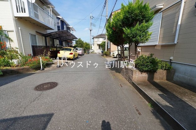 detached 埼玉県吉川市木売１丁目9-4 クレオメデス101