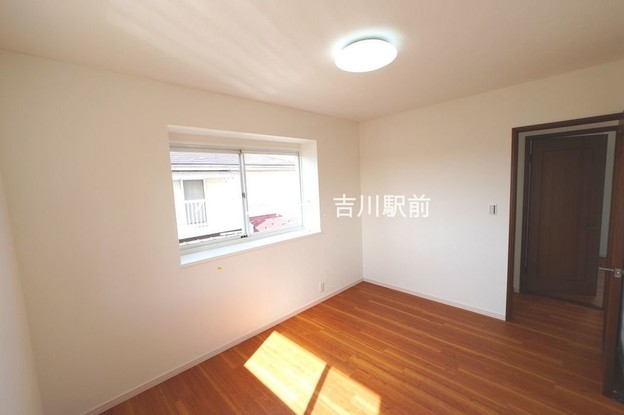 detached 埼玉県吉川市木売１丁目9-4 クレオメデス101