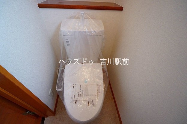 detached 埼玉県吉川市木売１丁目9-4 クレオメデス101