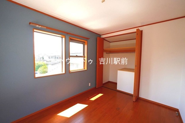 detached 埼玉県吉川市木売１丁目9-4 クレオメデス101