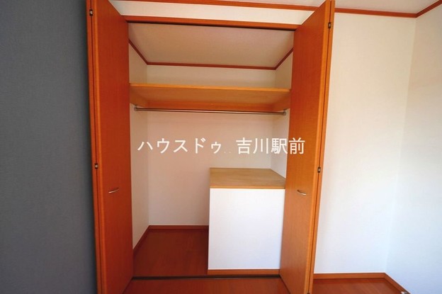 detached 埼玉県吉川市木売１丁目9-4 クレオメデス101