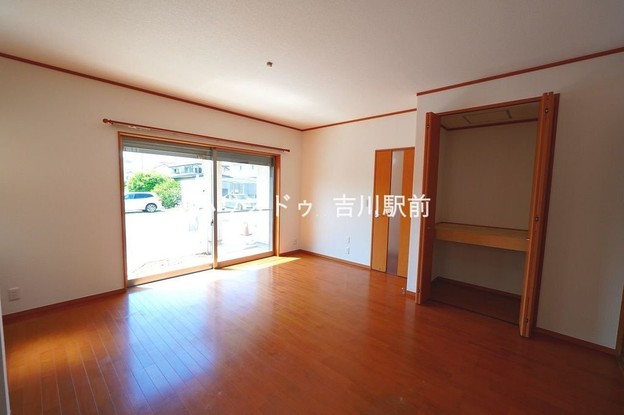 detached 埼玉県吉川市木売１丁目9-4 クレオメデス101