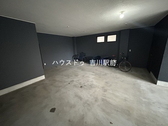 detached 埼玉県吉川市木売１丁目9-4 クレオメデス101