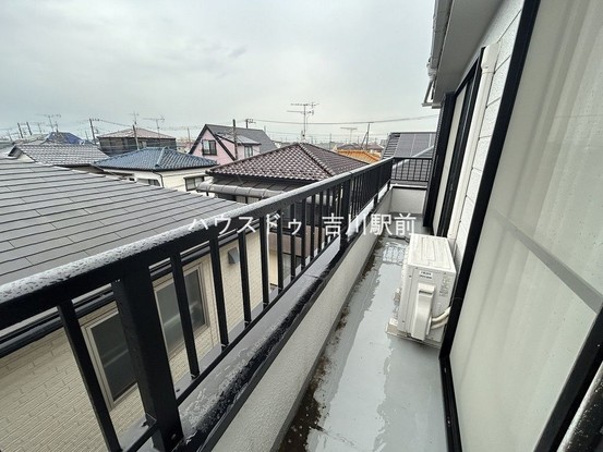 detached 埼玉県吉川市木売１丁目9-4 クレオメデス101