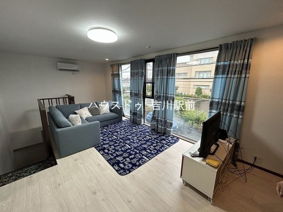 detached 埼玉県吉川市木売１丁目9-4 クレオメデス101