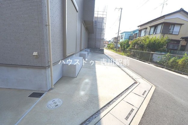 detached 埼玉県吉川市木売１丁目9-4 クレオメデス101