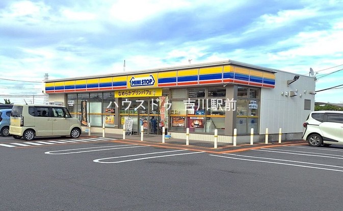 detached 埼玉県吉川市木売１丁目9-4 クレオメデス101