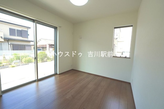 detached 埼玉県吉川市木売１丁目9-4 クレオメデス101