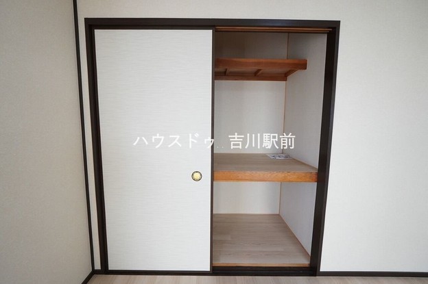 detached 埼玉県吉川市木売１丁目9-4 クレオメデス101