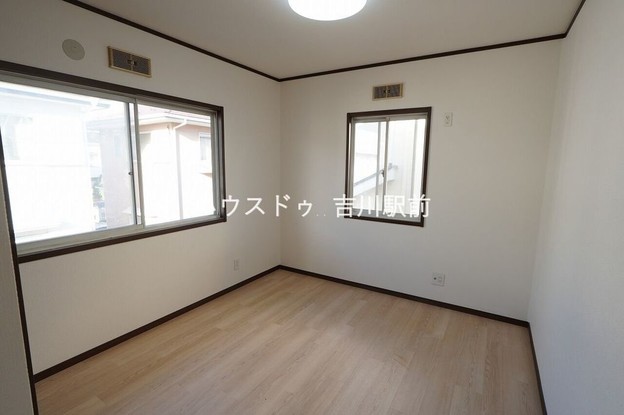 detached 埼玉県吉川市木売１丁目9-4 クレオメデス101