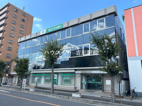 apartment 埼玉県吉川市木売１丁目9-4 クレオメデス101
