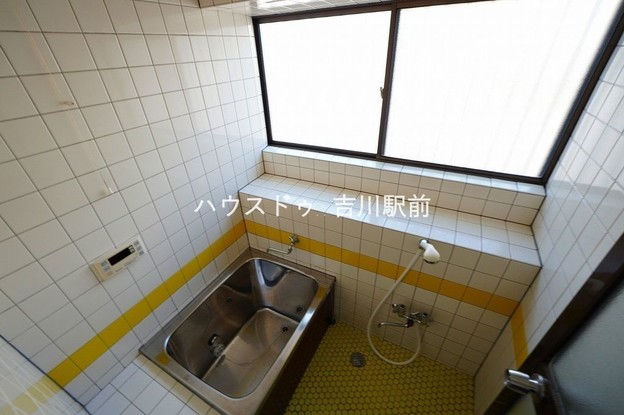 detached 埼玉県吉川市木売１丁目9-4 クレオメデス101