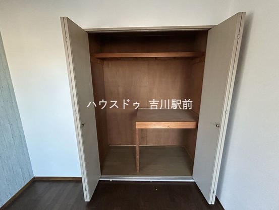 detached 埼玉県吉川市木売１丁目9-4 クレオメデス101