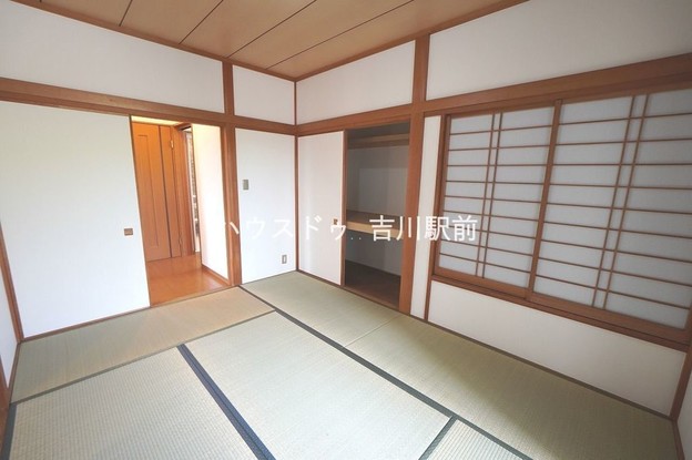 detached 埼玉県吉川市木売１丁目9-4 クレオメデス101