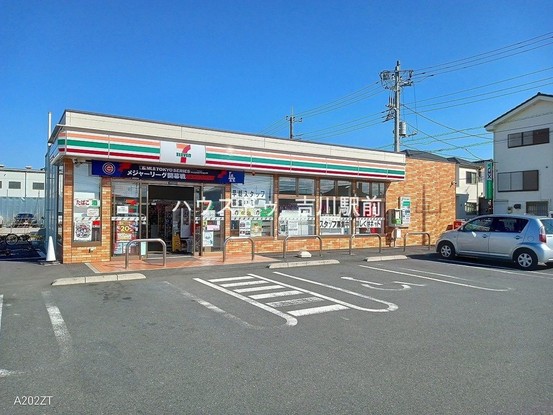 detached 埼玉県吉川市木売１丁目9-4 クレオメデス101