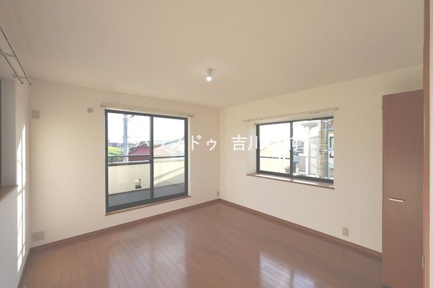 detached 埼玉県吉川市木売１丁目9-4 クレオメデス101