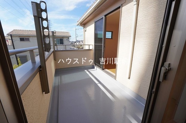 detached 埼玉県吉川市木売１丁目9-4 クレオメデス101