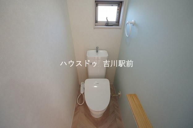 detached 埼玉県吉川市木売１丁目9-4 クレオメデス101