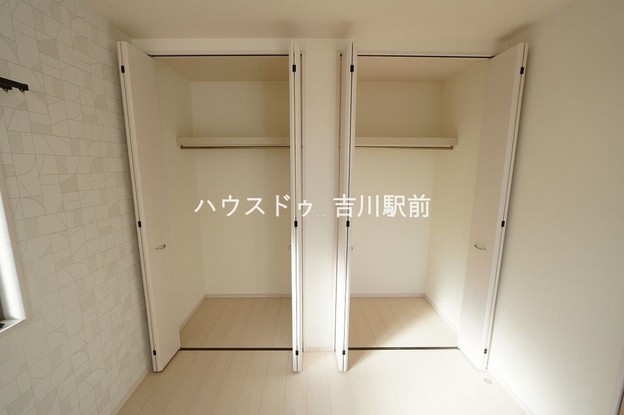 detached 埼玉県吉川市木売１丁目9-4 クレオメデス101