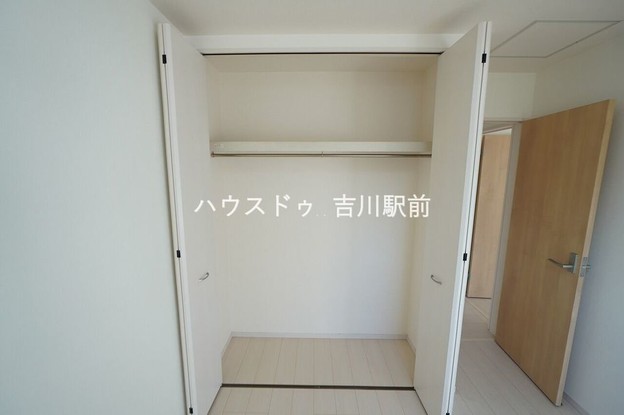 detached 埼玉県吉川市木売１丁目9-4 クレオメデス101