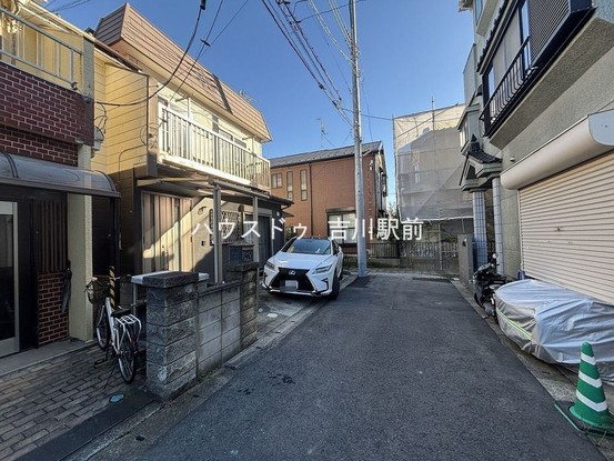 detached 埼玉県吉川市木売１丁目9-4 クレオメデス101