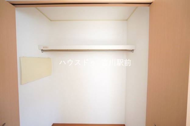 detached 埼玉県吉川市木売１丁目9-4 クレオメデス101