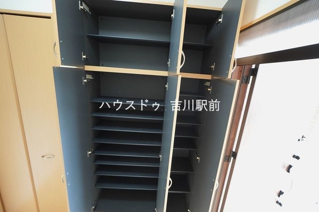 detached 埼玉県吉川市木売１丁目9-4 クレオメデス101