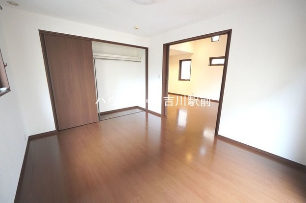 detached 埼玉県吉川市木売１丁目9-4 クレオメデス101