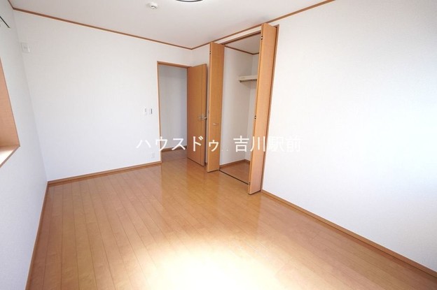 detached 埼玉県吉川市木売１丁目9-4 クレオメデス101