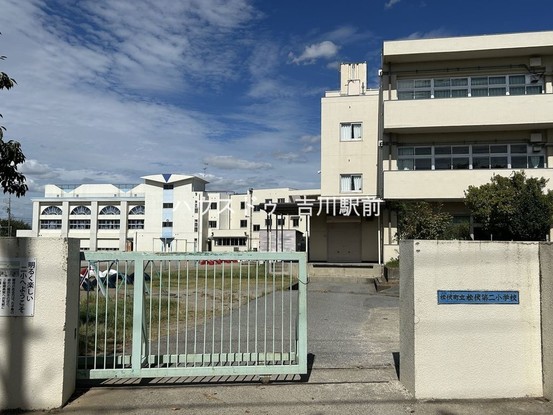 detached 埼玉県吉川市木売１丁目9-4 クレオメデス101