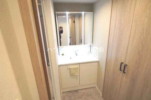 apartment 埼玉県吉川市木売１丁目9-4 クレオメデス101