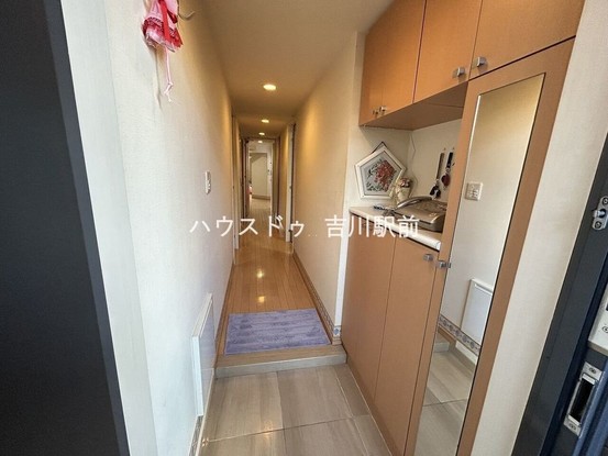 apartment 埼玉県吉川市木売１丁目9-4 クレオメデス101