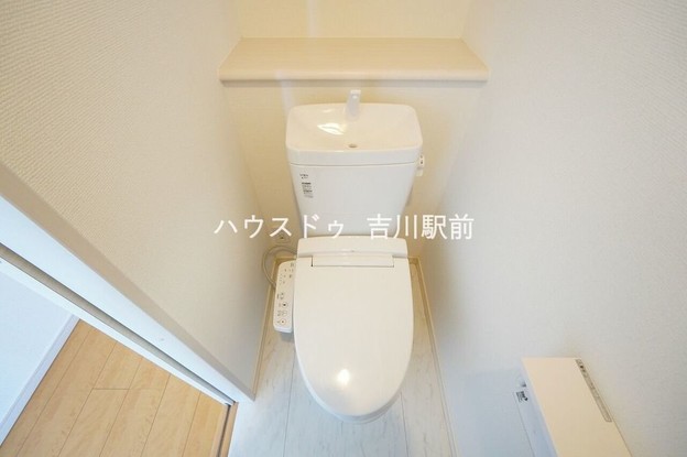 detached 埼玉県吉川市木売１丁目9-4 クレオメデス101